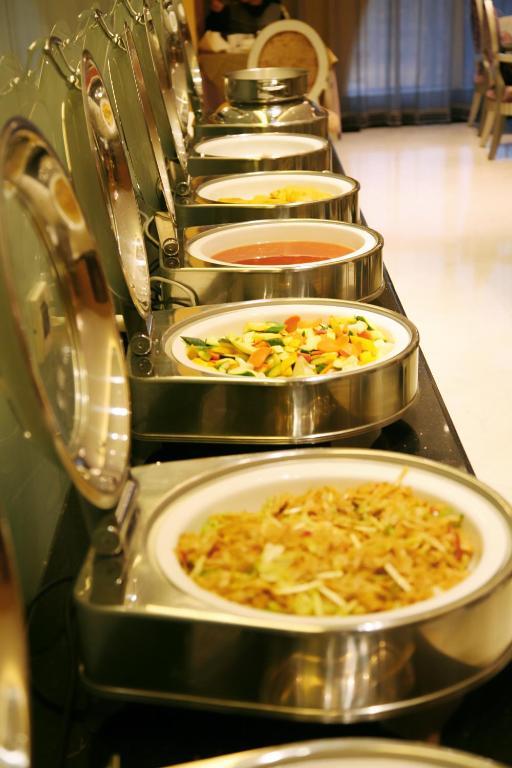 Chaoyang  Beijing Lijingwan International Hotel מראה חיצוני תמונה